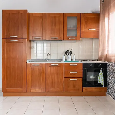 νμβ Anissaras Coastal Getaway Apartment