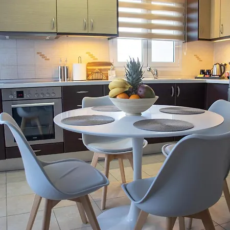 Apartment νμβ Anissaras Coastal Getaway Limenas Chersonisou